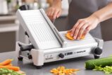 Quelle_mandoline_de_cuisine_choisir_pour_cuisiner_comme_un_chef_? mandoline de cuisine